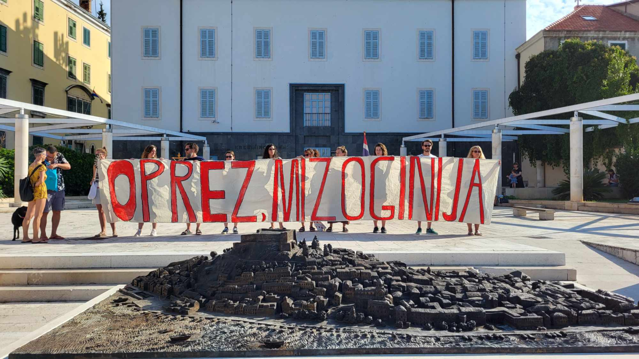 Oprez, mizoginija: Prva je subota u mjesecu, ali molitelji se s Poljane baš i ne vide