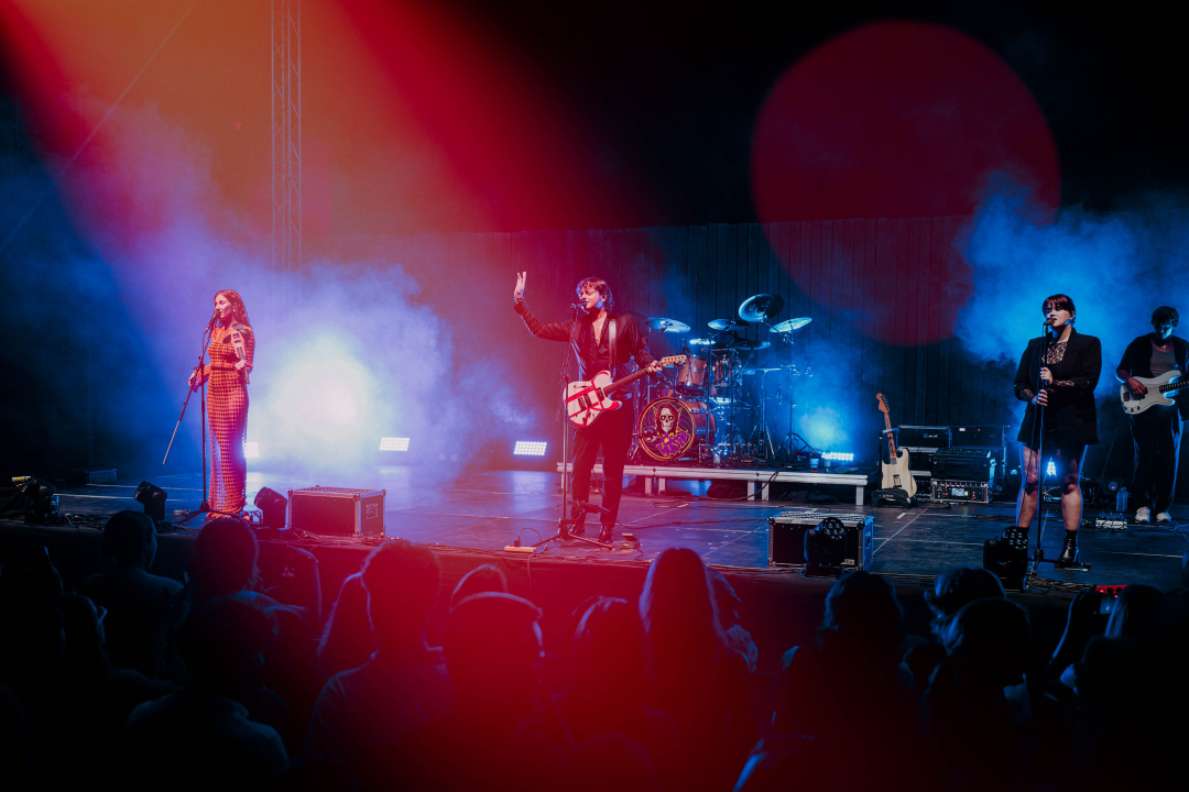 Silente ‘pronašli način’ i raspjevali rasprodanu tvrđavu sv. Mihovila 