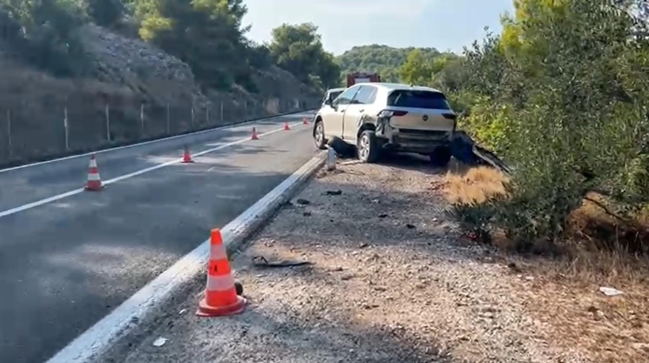 U Jezerima 21-godišnjak pod utjecajem droge vozilom udario tri automobila i sletio u provaliju