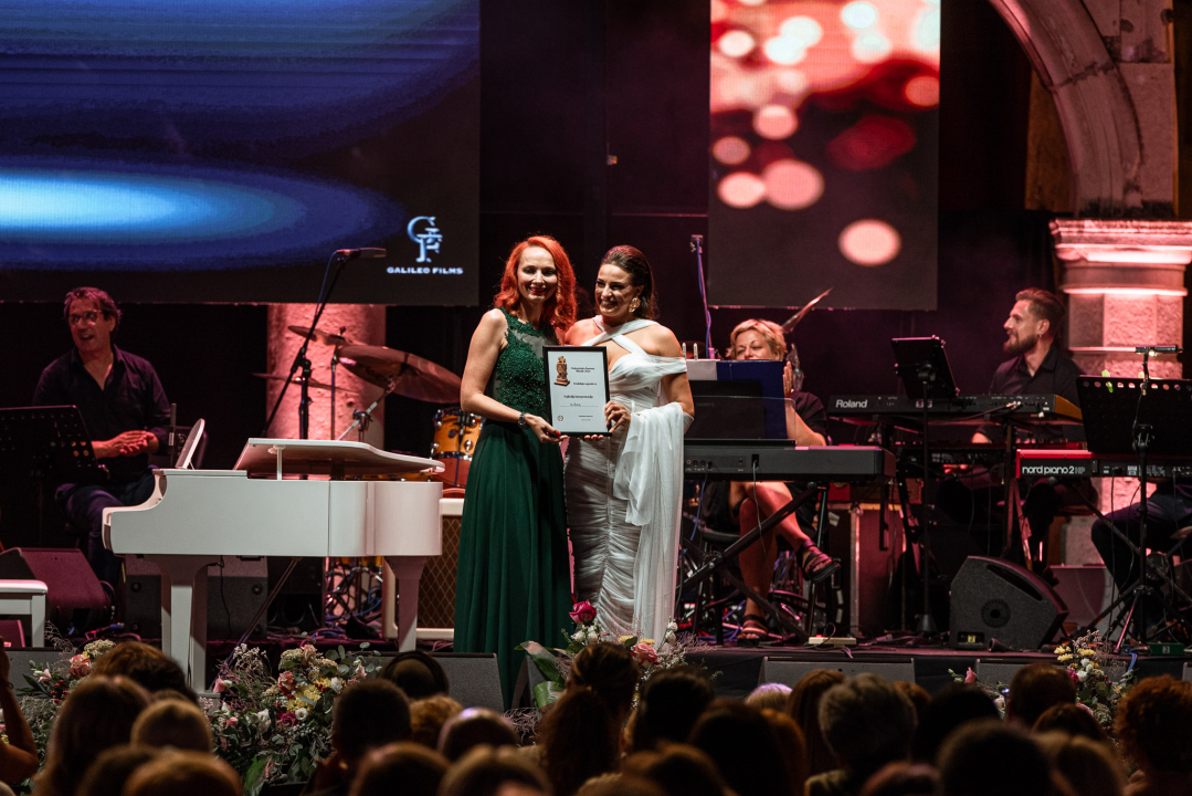 Duška Brčić-Šušak pobjednica Večeri dalmatinske šansone, Ibrica Jusić dobio nagradu za životno djelo