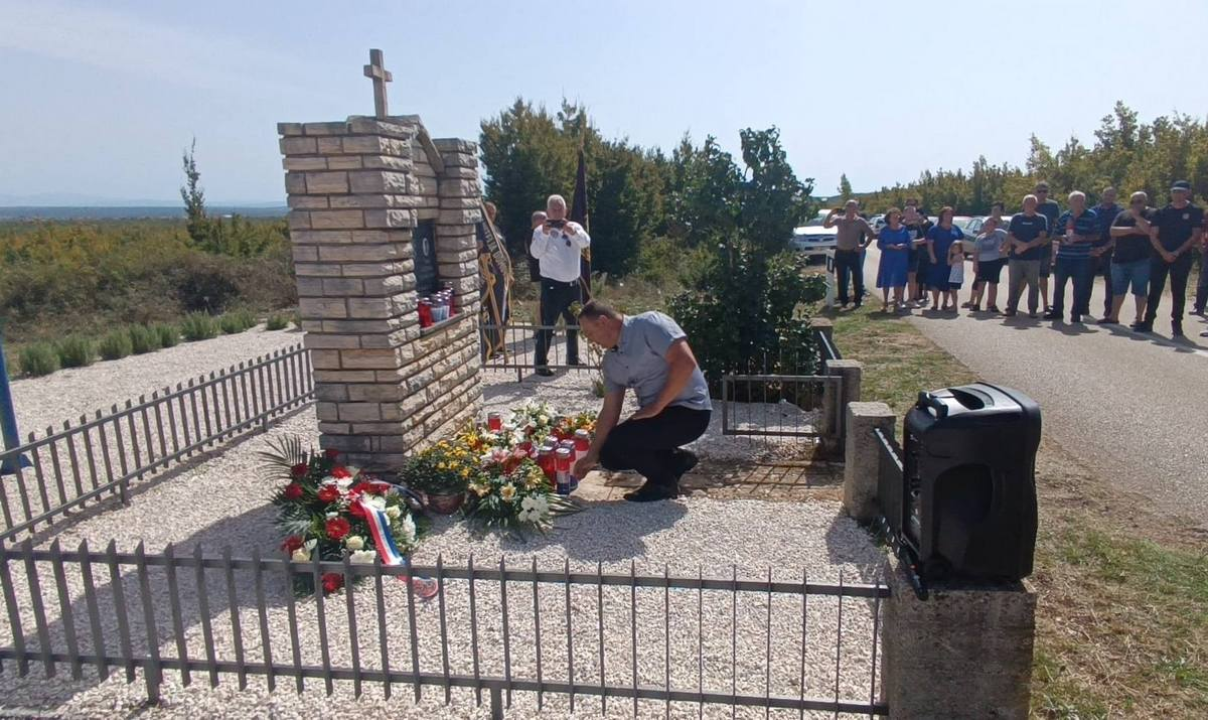 Obilježena 30. godišnjica pogibije hrvatskih  branitelja Tomislava Karduma i Šime Džepine 