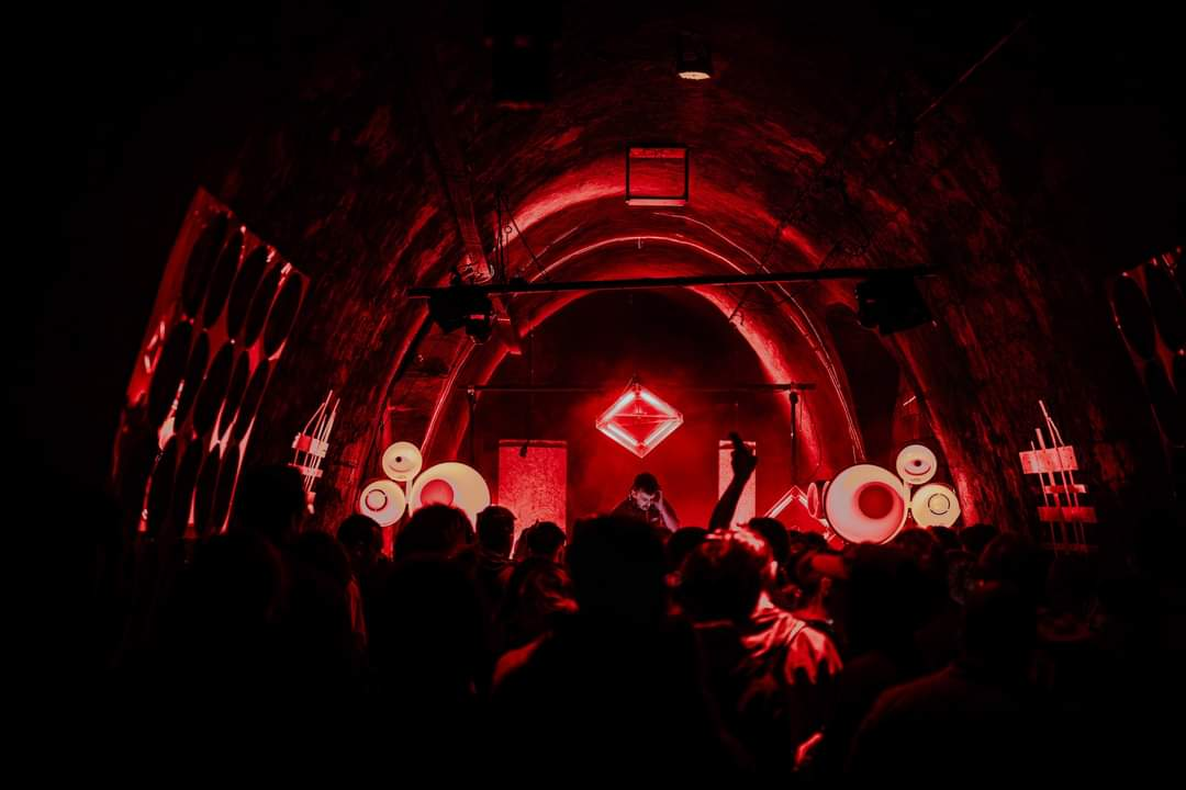 Odlična zabava u Tunelu sinoć s ljudima iz SHIP-a i njihovim uzvanicima iz cijeloga svijeta