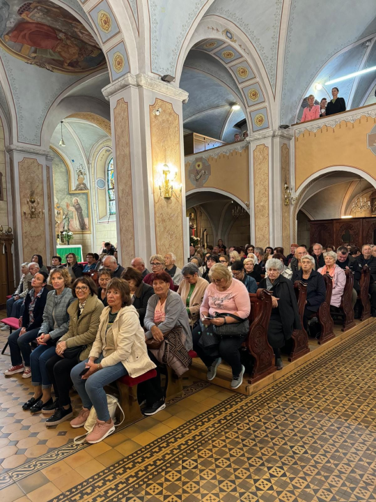 Šibenski vjernici na hodočašću u Ludbregu, posjetili i Muzej krapinskih neandertalaca