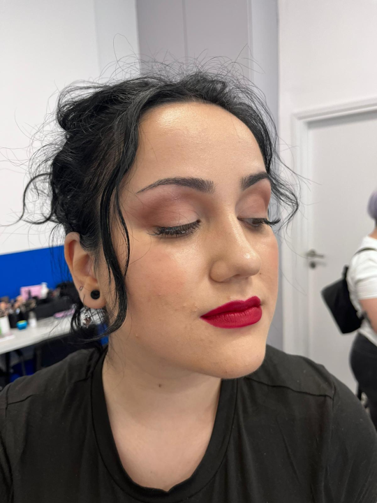 Upišite besplatni tečaj šminkanja pod vodstvom Katarine Jukić 