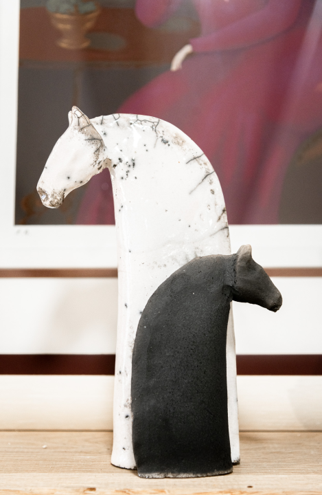 U Galeriji Juraj Dalmatinac ulovite umjetnine poznatih hrvatskih slikara po odličnim cijenama! 