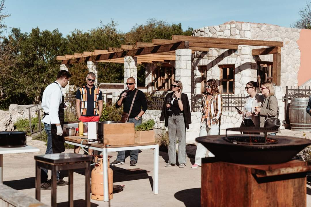 Jesenske delicije u vinariji: Marendavanje u vinariji Baraka nadomak Šibenika