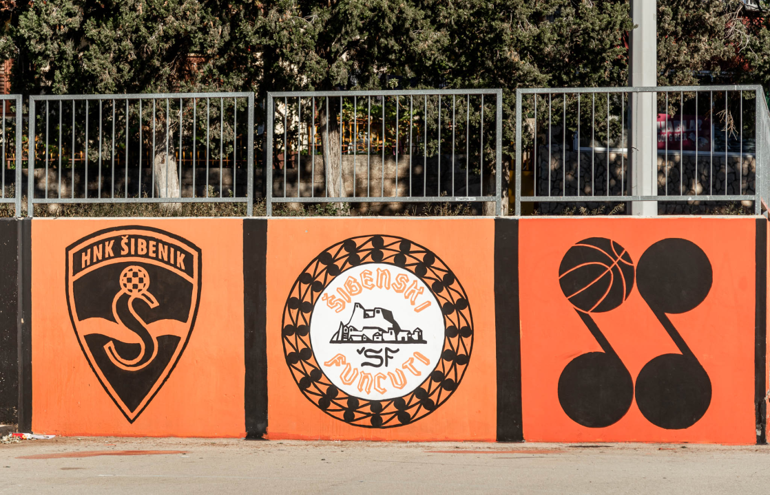 Šibenik diše narančasto: Kvartovi postaju galerije za navijačku umjetnost (2. dio)