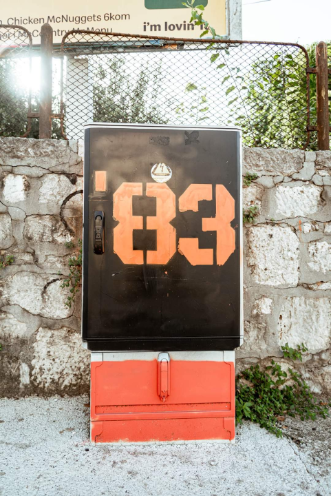 Šibenik diše narančasto: Kvartovi postaju galerije za navijačku umjetnost