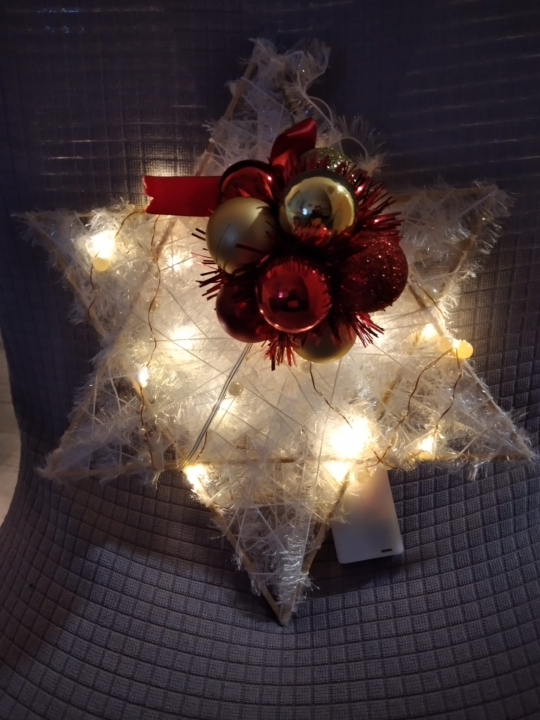 Pokažite svoju kreativnost na radionici izrade božićnih poklona i dekoracija