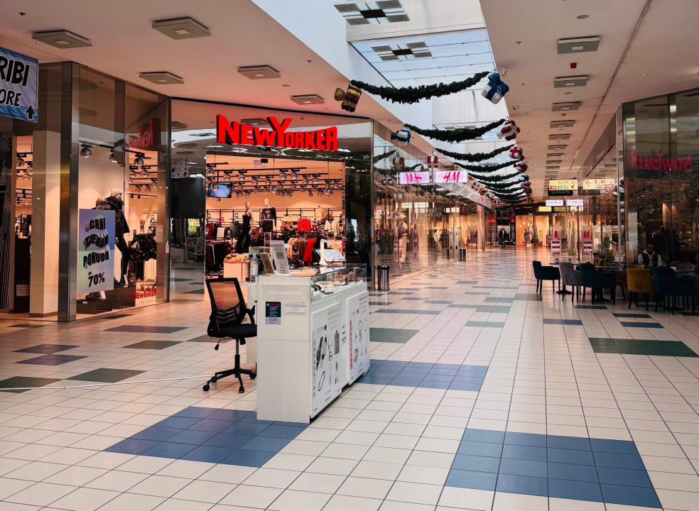 Ludi popusti: Black week u Dalmare shopping centru 