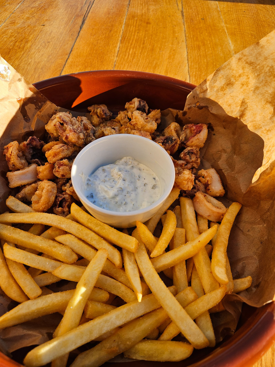 Uživajte u domaćoj spizi i blagdanskoj atmosferi Bistroa Pasarela!