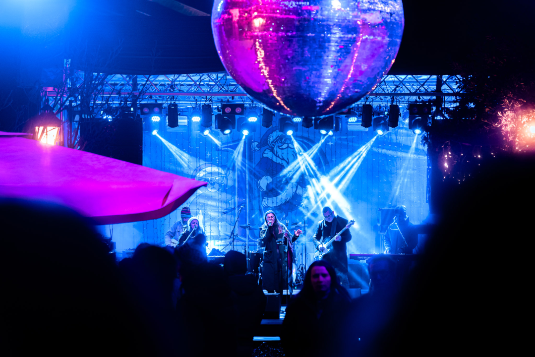 Kninski The Alibor zagrijao sinoć šibensku publiku u Parku