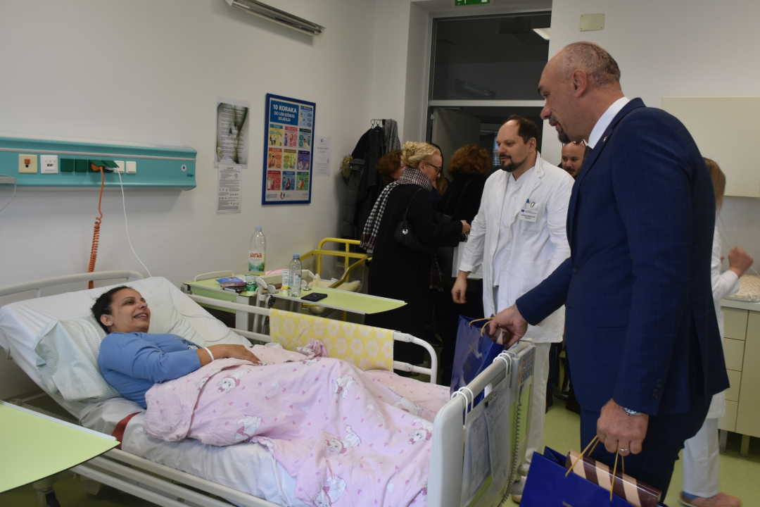 Maleni Damian prva je beba rođena ove godine u Šibensko-kninskoj županiji