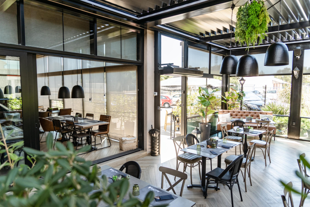 Foto Bistro Kod Starog: Savršen bijeg od zime u ugodnom ambijentu