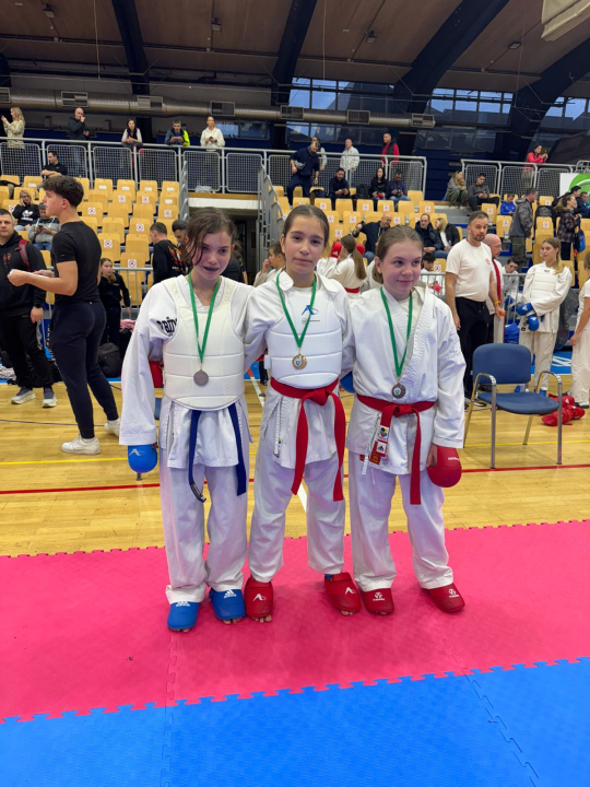 FOTO Karataši murterskog Phoenixa u Sloveniji uzeli 13 medalja