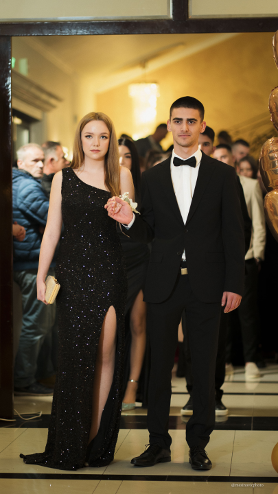 Zavirite na blještavi maturalni ples Prometno-tehničke škole Šibenik (1)