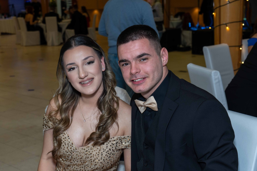 Zavirite na maturalni ples šibenske Medicinske škole (2)