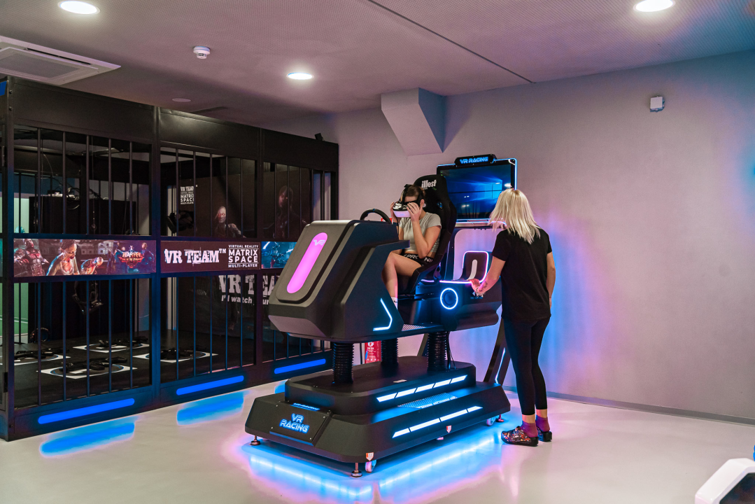 FOTO Besplatna kava i vrhunska zabava u Pizzaholicu!