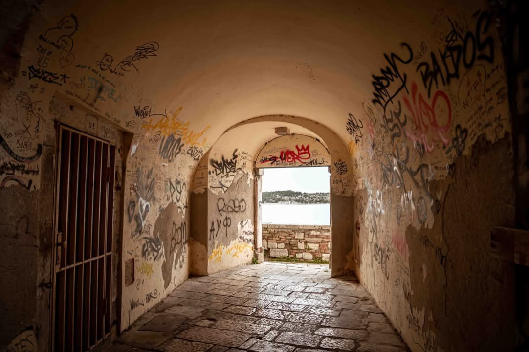 Dolac – povijesna duša Šibenika s mediteranskim šarmom