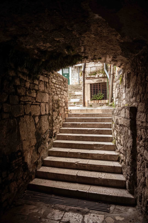 Dolac – povijesna duša Šibenika s mediteranskim šarmom