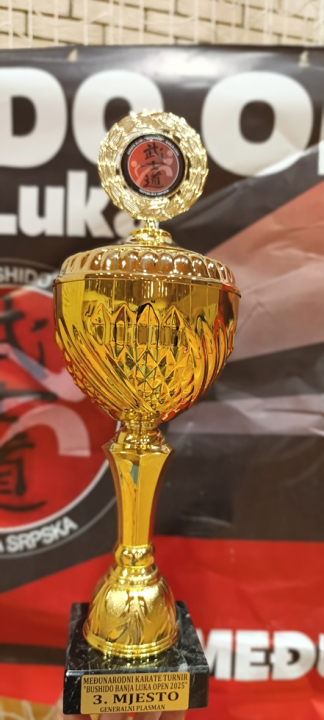 FOTO: Veliki mjesec za KK Šibenik 1066: Dva naslova prvaka Hrvatske u karateu i medalje s dva turnira