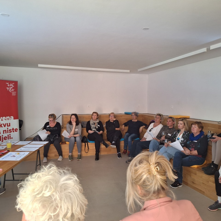  Poduzetna bodulica: Na Zlarinu su se okupile poduzetnice sa šibenskih otoka