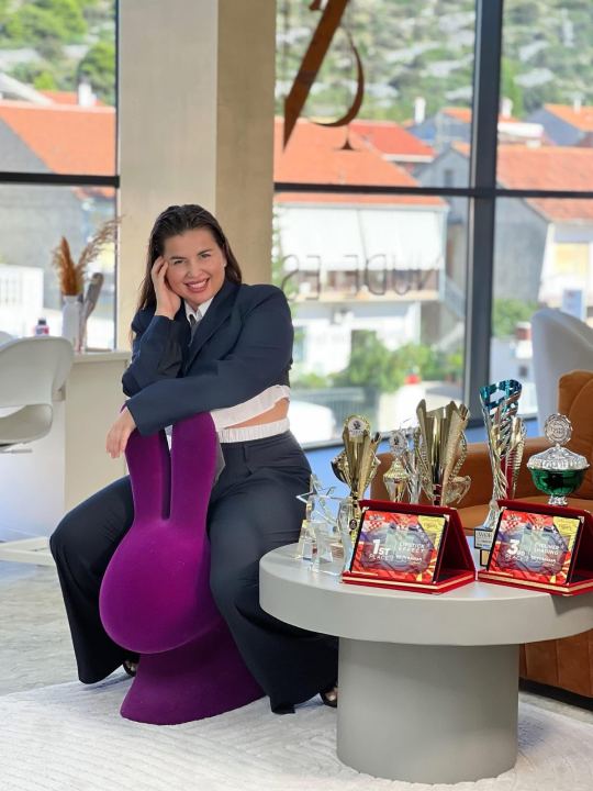 FOTO Od edukacije do karijere iz snova: Kako je Katarina pronašla svoj poziv u salonu Myroslave Rusnak