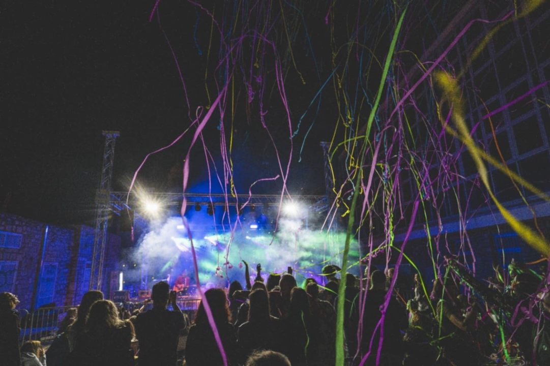 FOTO: Vrhunska prva večer festivala ‘SE15:Bis za kraj’, u subotu se nastavlja u još žešćem ritmu