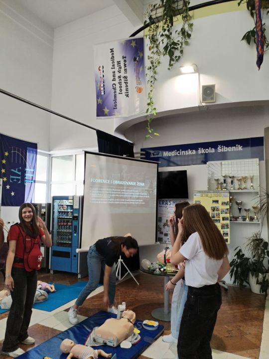 Dan otvorenih vrata Medicinske škole Šibenik: 'Vaš će poziv u budućnosti spašavati mnoge živote'