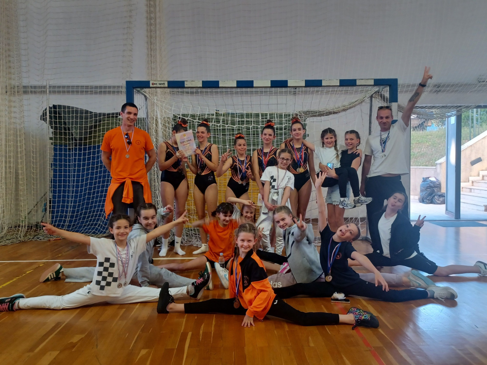 Gimnastičarke Dišpeta uspješne na natjecanju u Dubrovniku