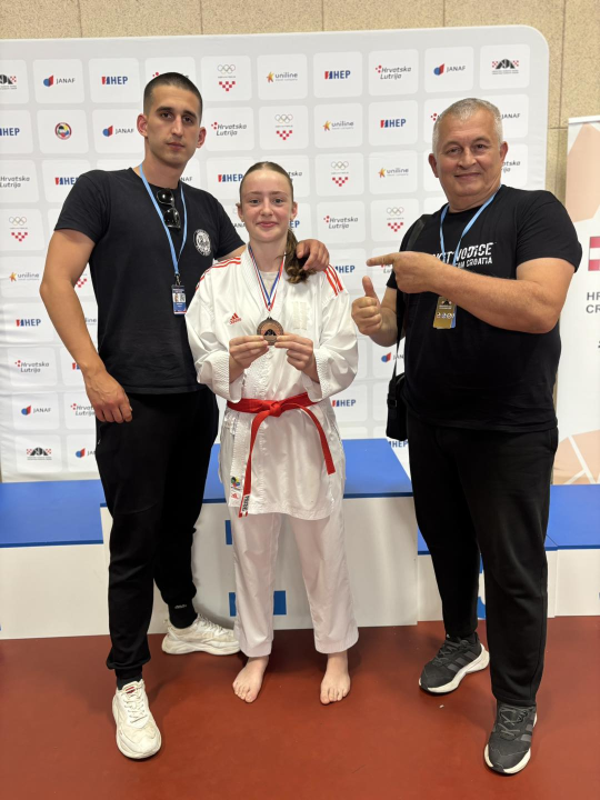 FOTO Karatašica Okita Elin Ianachi Ćopić brončana na Prvenstvu Hrvatske, ostale Vodičanke također dobre