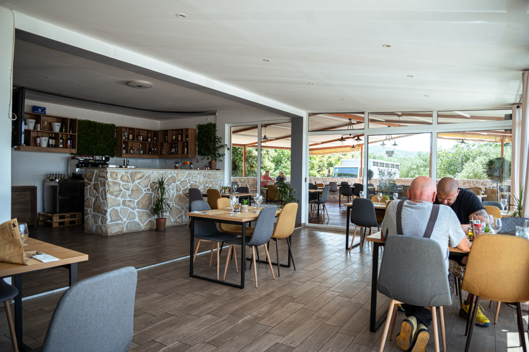 FOTO Uživajte u okusu domaće kuhinje uz gotova jela restorana Mačak!