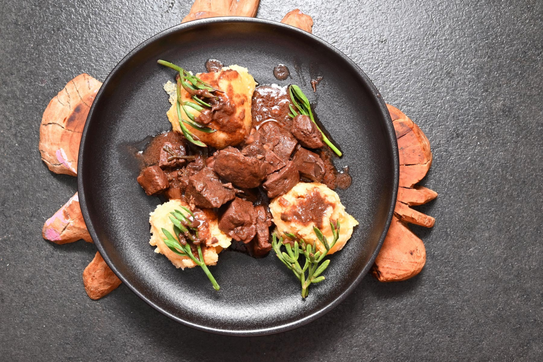 Tromilja: Bife Ivan – Prva društvena mreža uz janjetinu i špricer