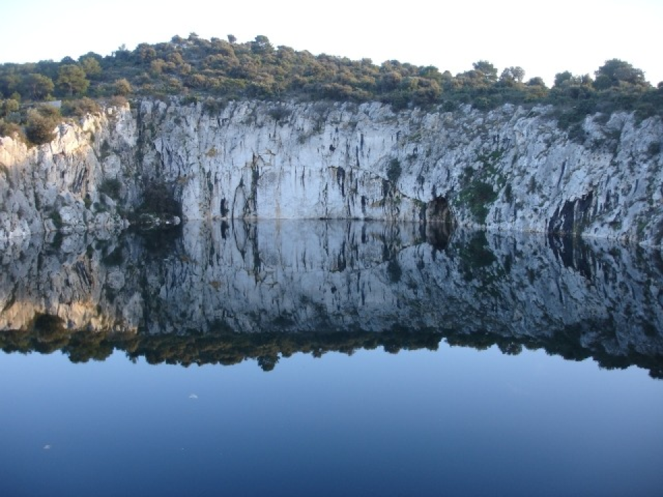 Legenda o krvoločnom zmaju Murinu s dna rogozničkog jezera