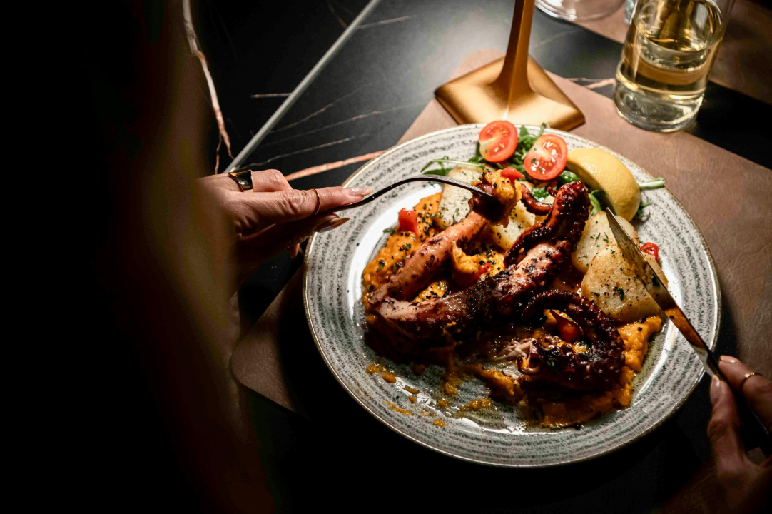 FOTO Uživajte u okusima djetinjstva uz gotova jela restorana Leonardo BBQ & More!