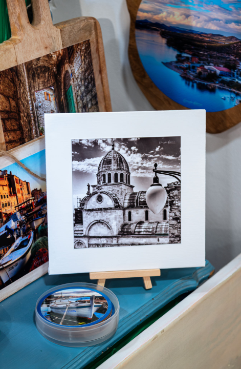 FOTO Rujan u Galeriji Juraj Dalmatinac donosi popuste, unikatne dekorativne komade i nove modne kolekcije!