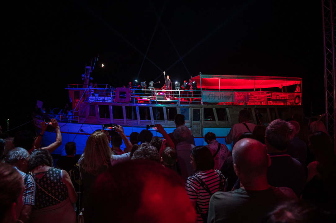 Šibenik impresivnim dron showom obilježio jubilarno izdanje manifestacije Light is life