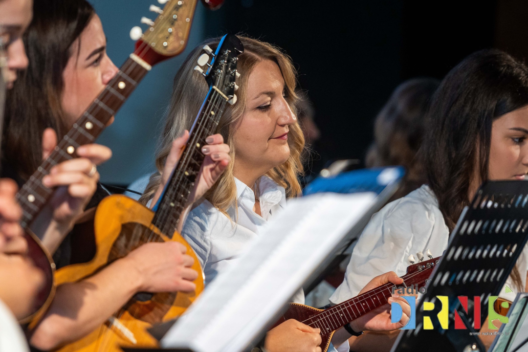 Drniški Tamburaški orkestar obilježio veliki jubilej i prvu memorijalnu večer posvećenu Milki Tomić