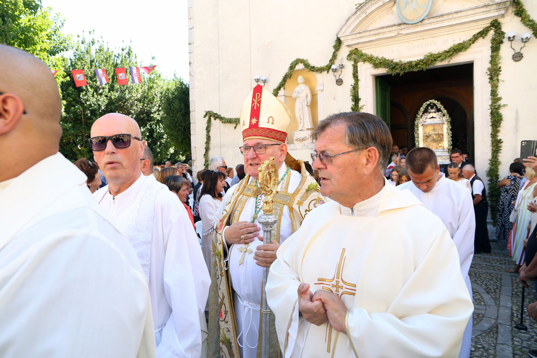 Mala Gospa u Skradinu