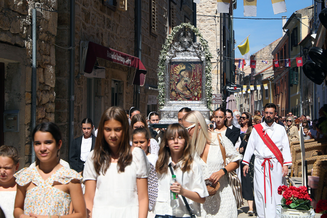 Mala Gospa u Skradinu