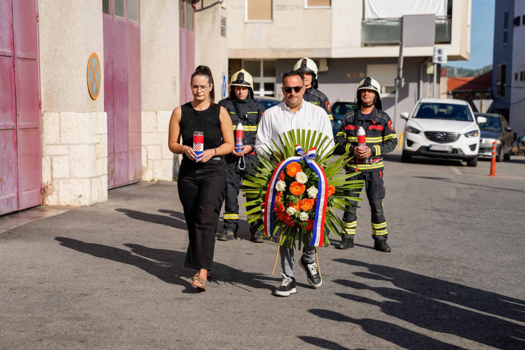 Obilježena 32. godišnjica stradanja šibenskih vatrogasaca 