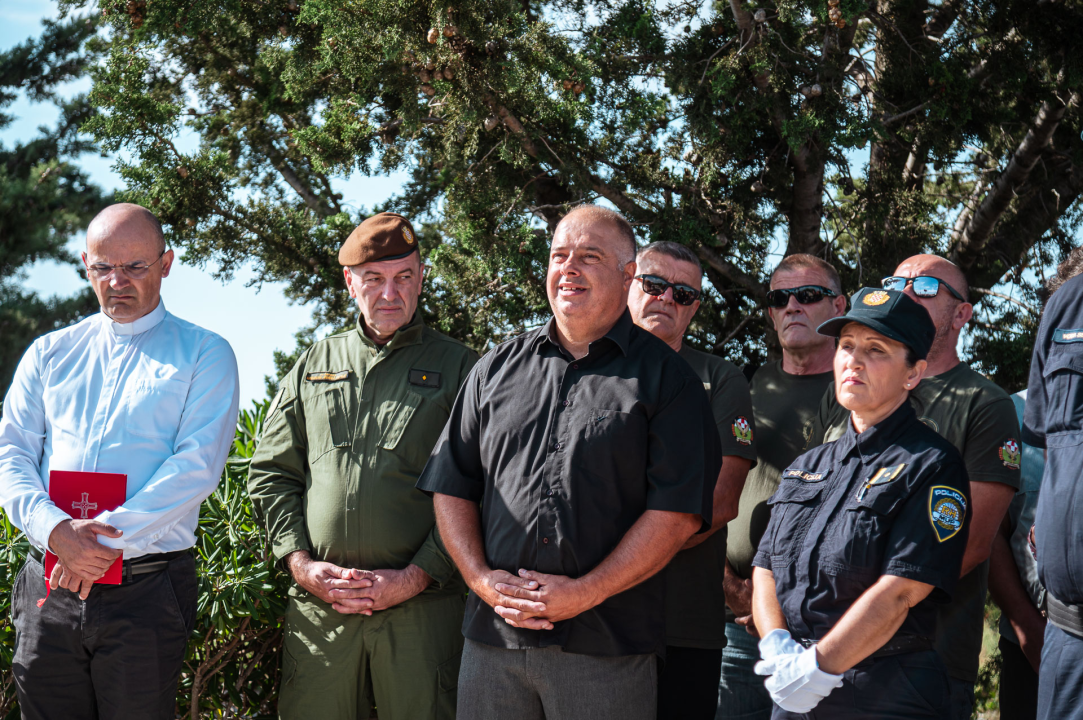 Na šibenskom mostu odana počast Marinku Kardumu