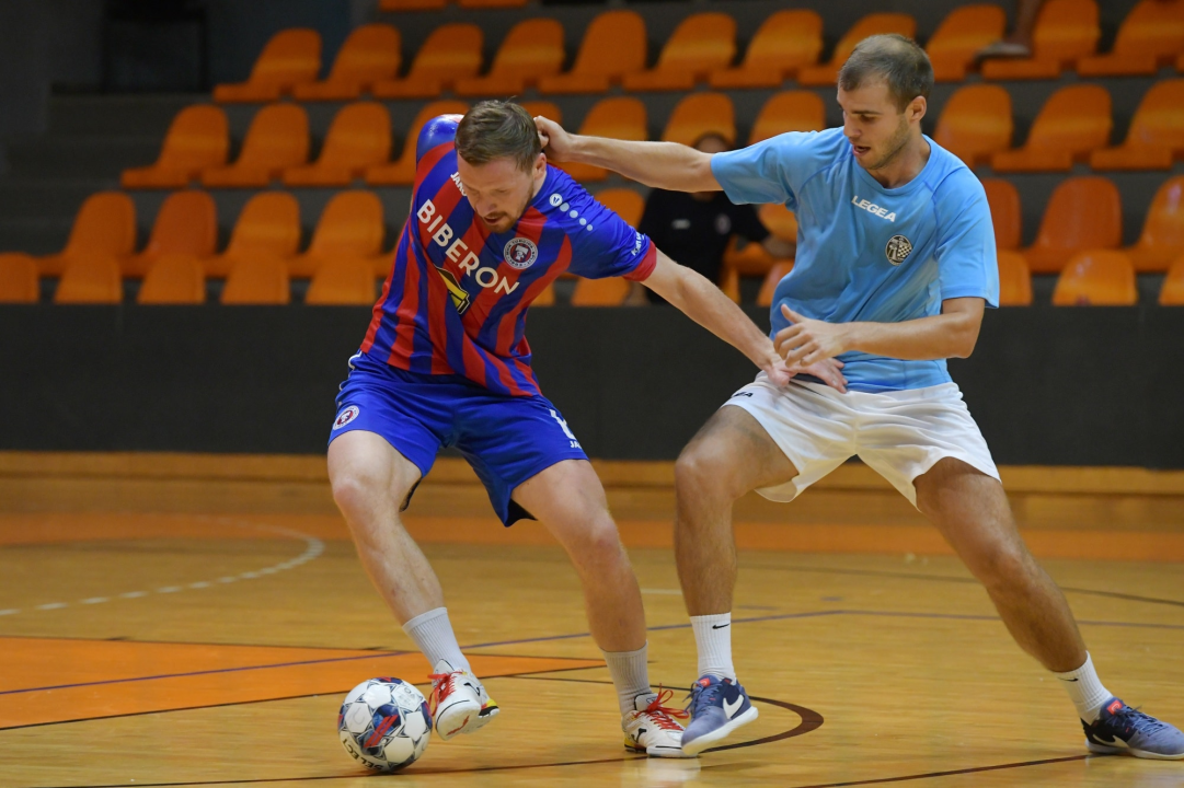 FOTO Malonogometaši Crnice osvojili 'Kup grada Šibenika' uvjerljivom pobjedom nad Torcidom