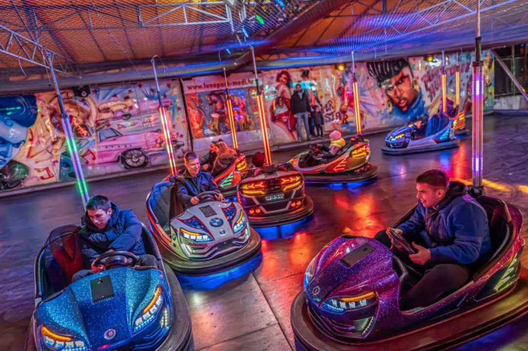 FOTO Lunapark Madi u Šibeniku: Osvojite kupone za besplatne vožnje!