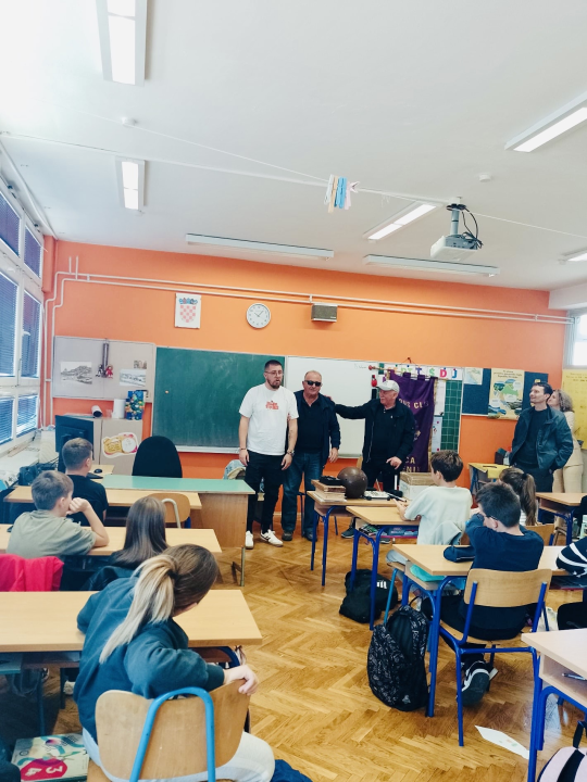 Lions klub Luca i županijska Udruga slijepih obilježili Međunarodni dan bijelog štapa