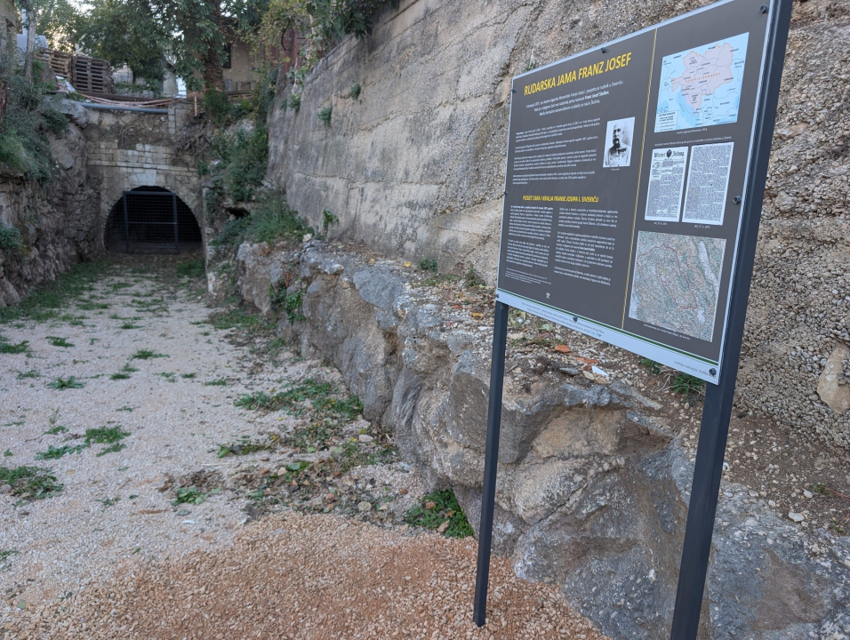 Očuvanje rudarske i povijesne baštine: Uređen plato ispred ulaza u rudnik ugljena u Siveriću