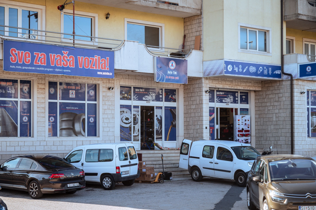20 godina kvalitete, stručnosti i povjerenja: Najveći izbor akumulatora i guma u županiji pronaći ćete u Auto-Timu!