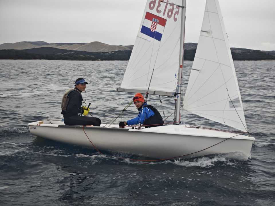 Državno prvenstvo u klasi 420 i 49er održano protekli vikend u Šibeniku