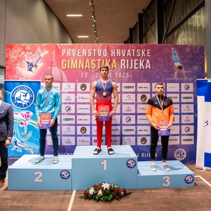 FOTO Šibenski gimnastičar Roko Zorić treći na Prvenstvu Hrvatske u višeboju