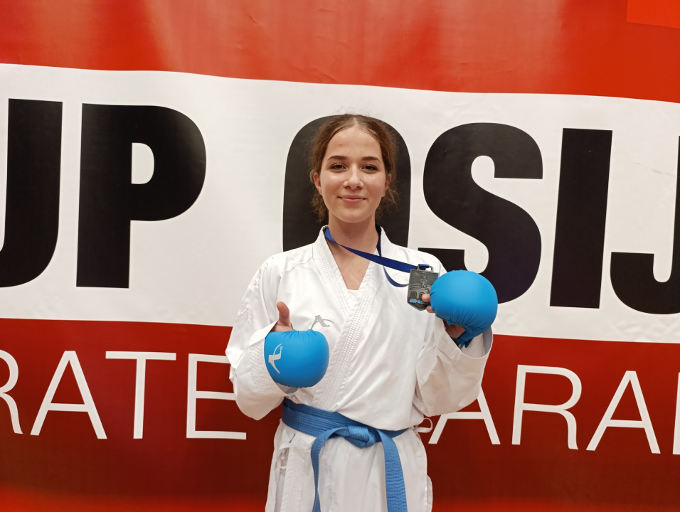 FOTO Mare Mileta na 'Zagreb kupu' zaključila uspješan studeni za KK Šibenik 1066